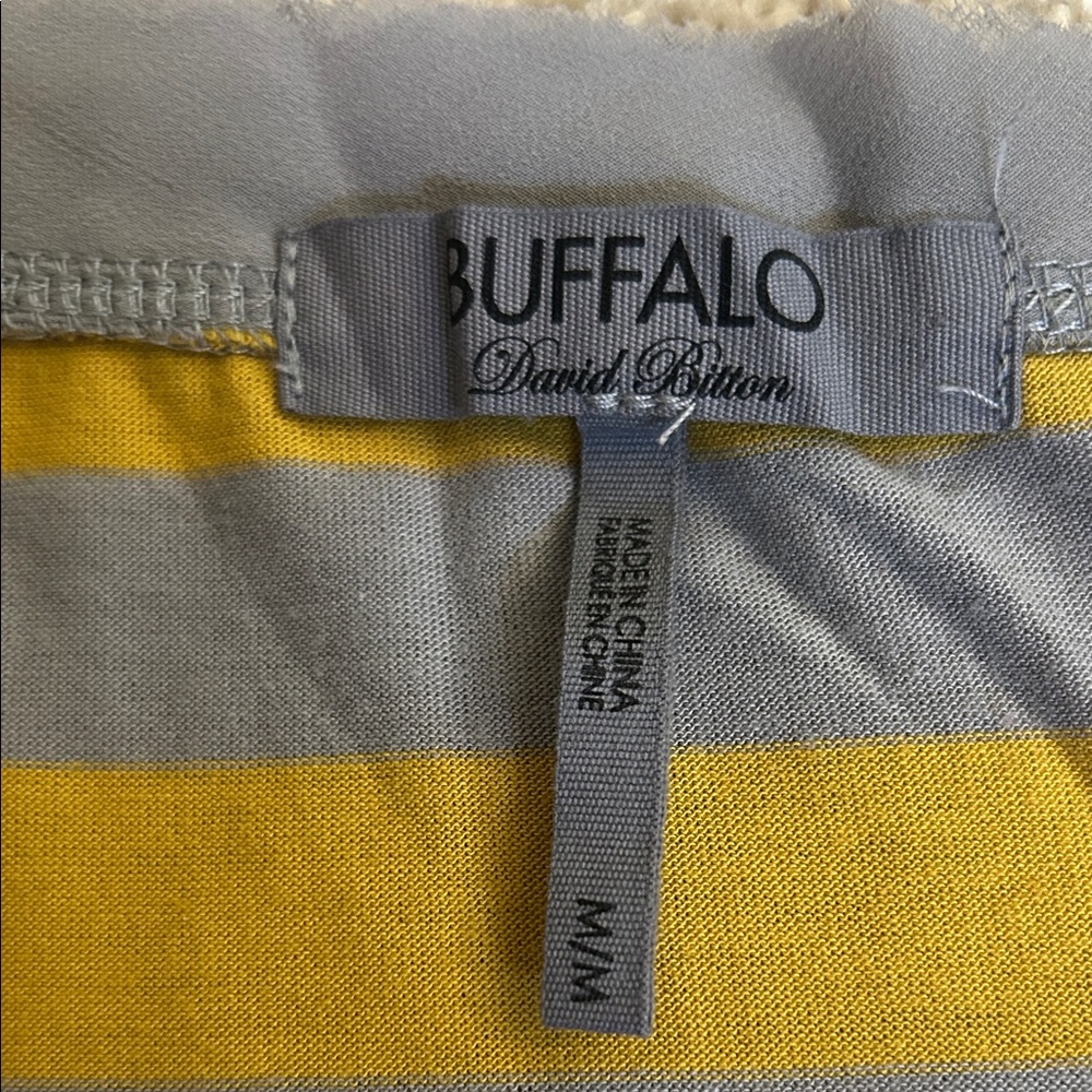 Buffalo Yellow and Gray Sleeveless Top - Picture 2 of 4